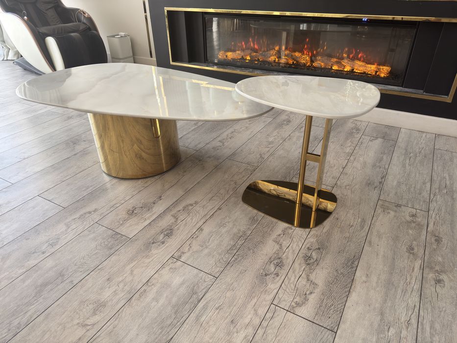 Продам столик в гастинную