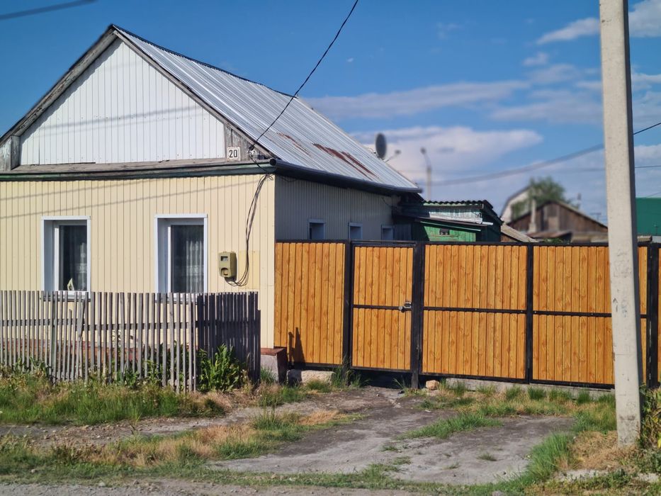 Продам дом в рабочем поселке