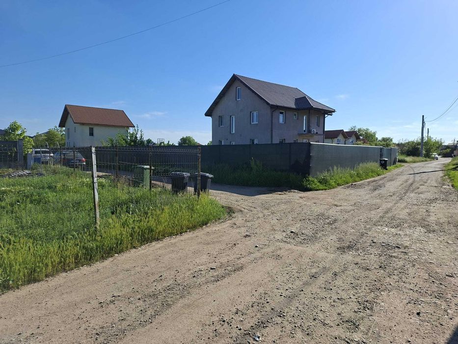 Teren intravilan colț 641 mp utili – Str. Magnoliei, Corbeanca Ostratu – utilități la lot