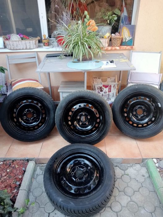 Set jante cu cauciucuri Dot 2025 pe 15 pentru VW Golf.Pasat.Touran.Cady.Skoda.Seat.Audi