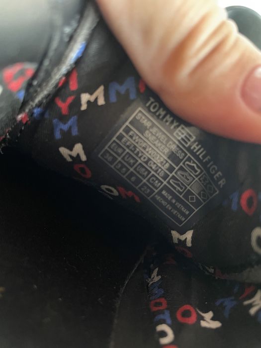 Кожанные кеди tommy hilfiger