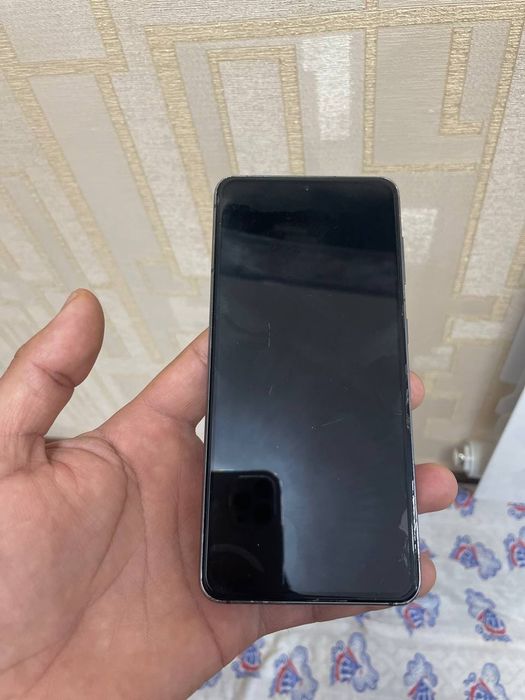 Galaxy s 21 sotiladi