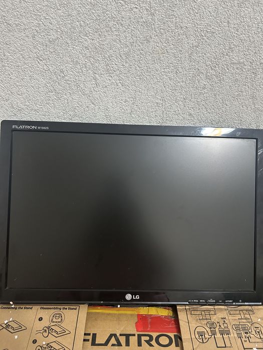 Продам компьютер, монитор и системный блок. Цена 50000 тенге