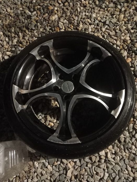 Vând sau schimb jante Karmani merge pe VW Audi