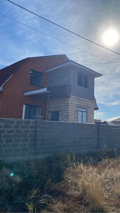 Продам дом в черте города