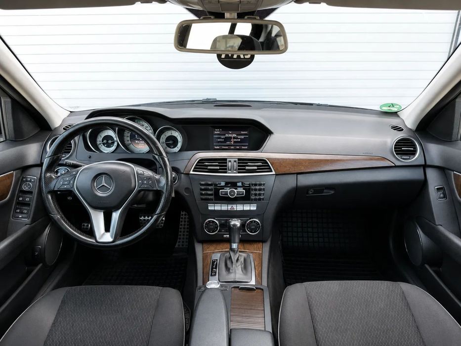 Mercedes-Benz C