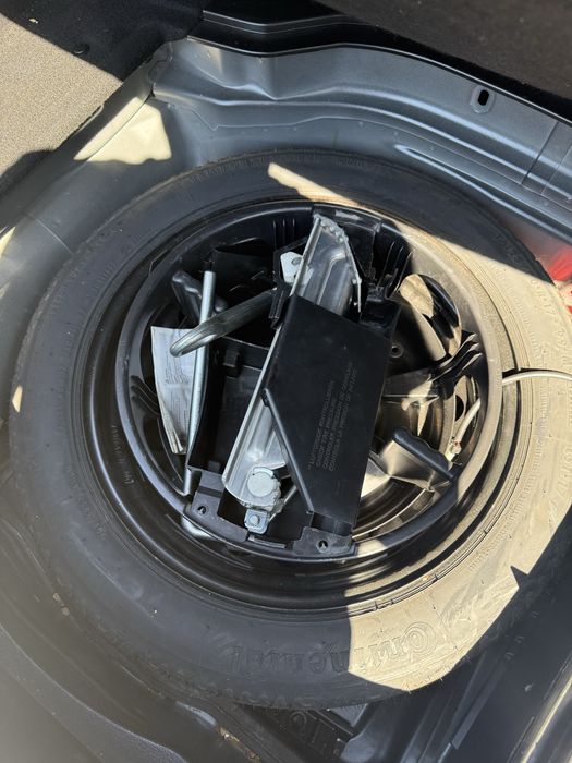 На части w204 Мерцедес C 320 Cdİ 224 кс 7G /Harman Kardon