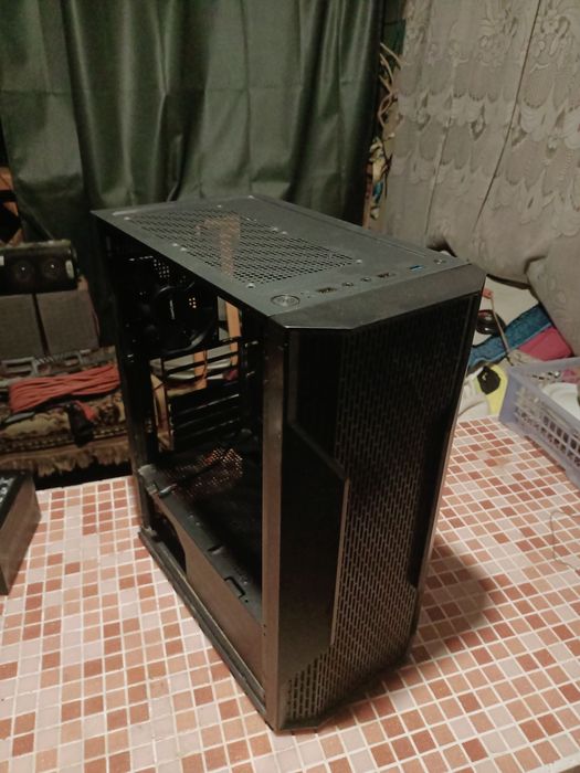 Продам корпус deepcool