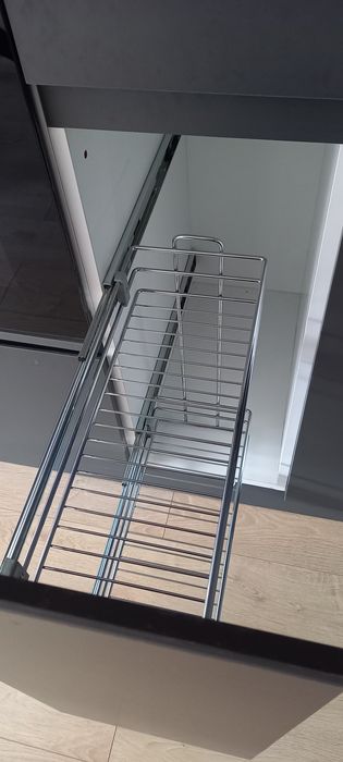 Кухненски килер голям и малък