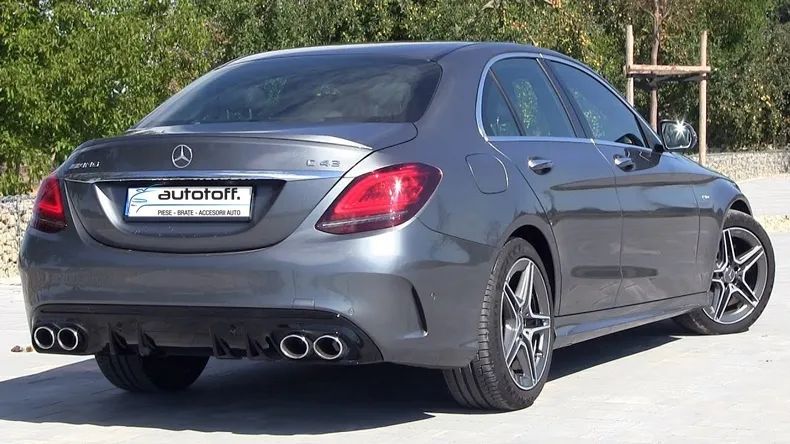 Bara fata cu Grila Centrala si Difuzor bara spate Mercedes C-Class W205 S205 (14-18) C63 Design