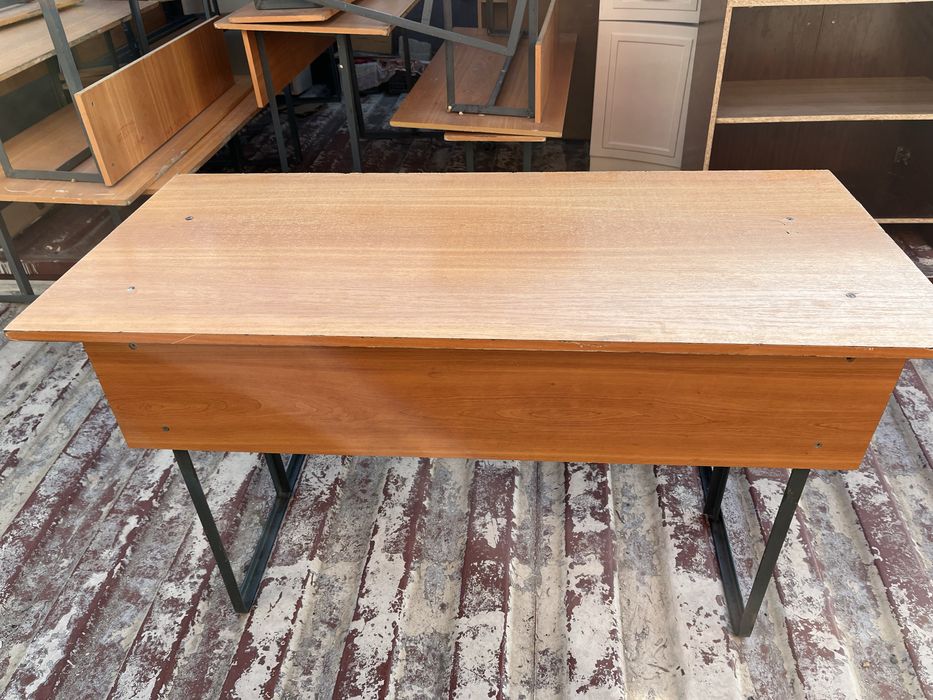 Парта совмещенная со стулом г.Алматы