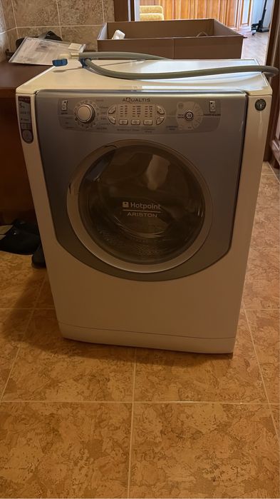 Стиральная машина Hotpoint Ariston