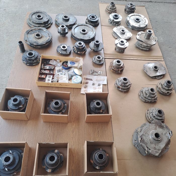 Centru unghiular automat/freză de cepuit uși/ferestre/geamuri termopan