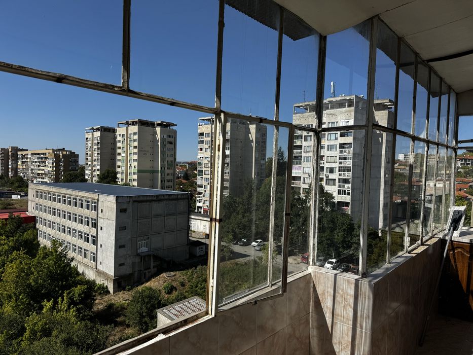 Продава се Тристаен апартамент в Разград, Абритус - 89 кв.м за 1375 €/кв.м - Снимка #6