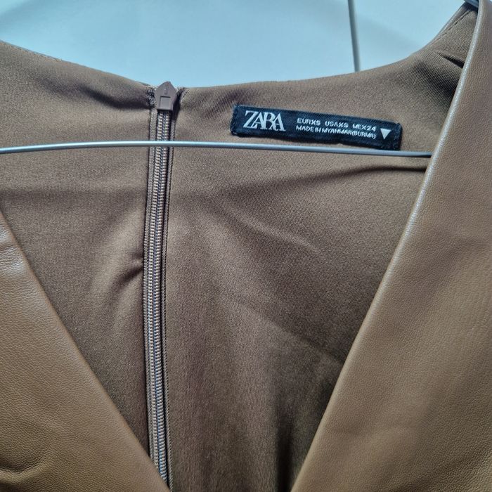 Rochie Zara imitatie de piele