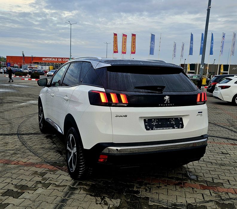 Peugeot 3008 2017 benzină, 8.803 € — imagine 3