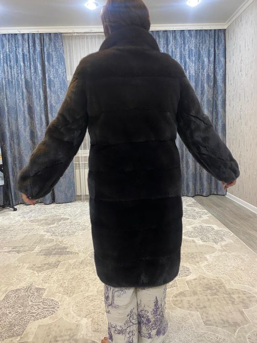 Шуба норковая б/у