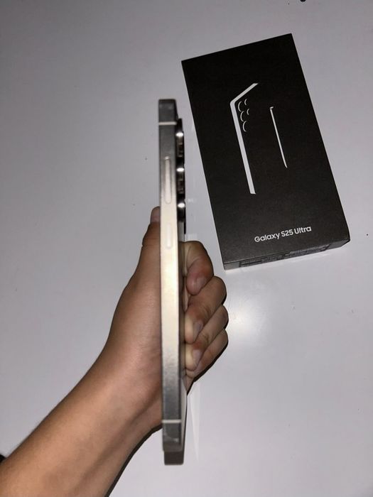 Samsung S25 ULTRA