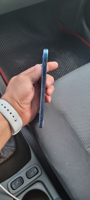 Iphone 12 продам