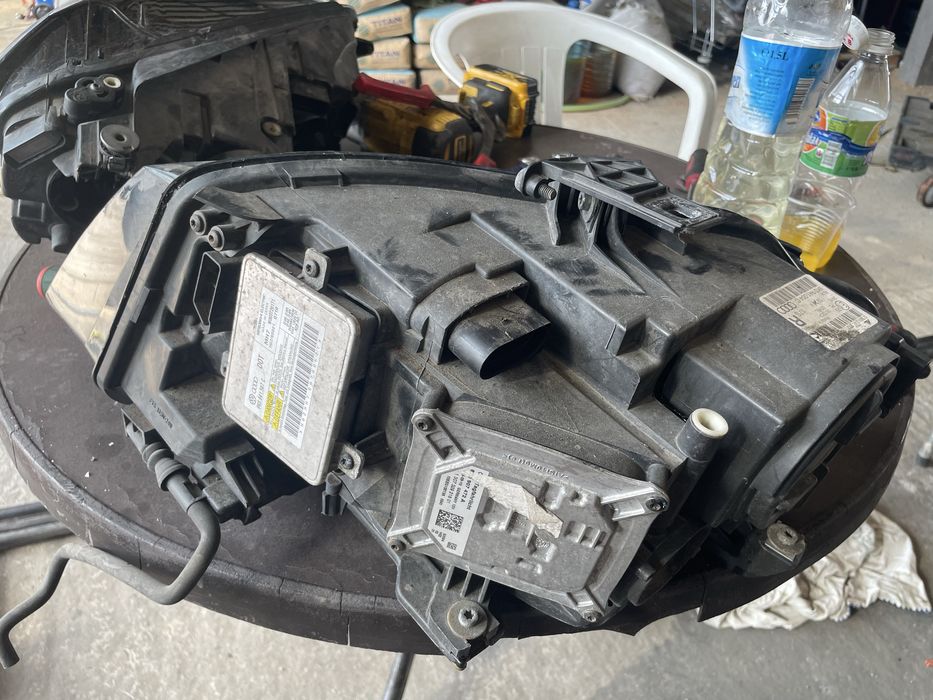 Фар за Audi A4 B8