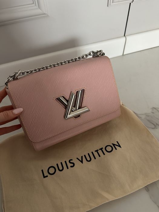 Чанта Louis Vuitton Twist PM