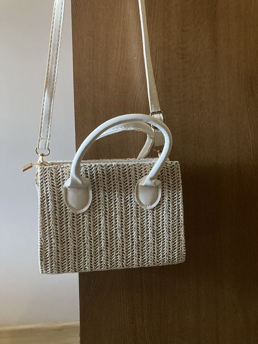 Малка плетена  чанта