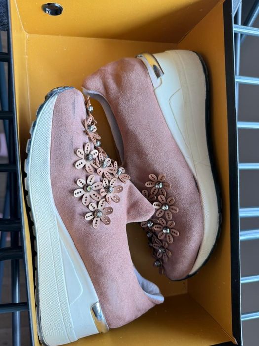 Женская стильная обувь