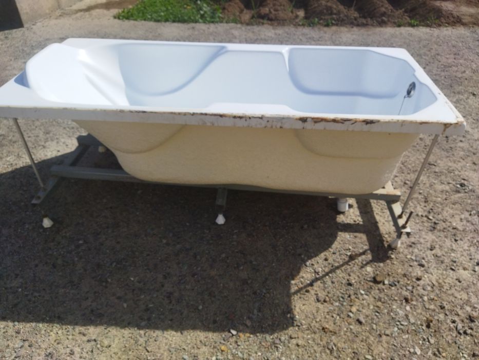 Продается ванна бу