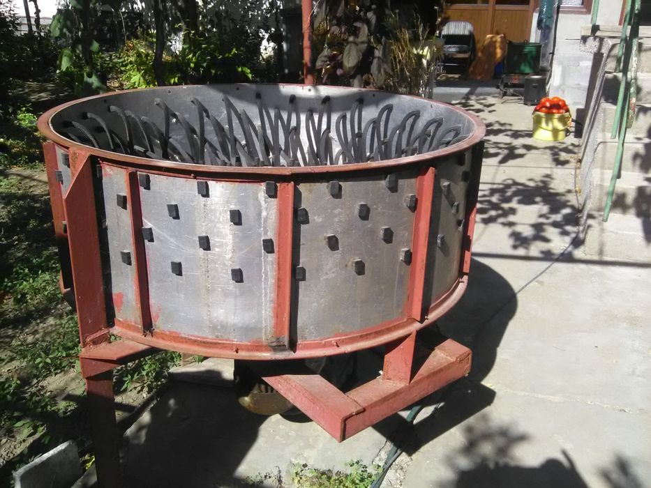 Машина за скубане на пилета