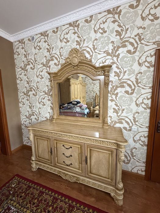 Спалльная гарнитура б/у