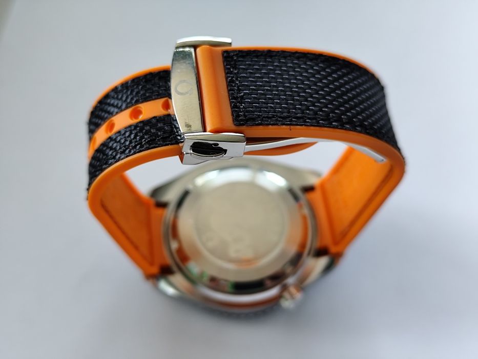 ceas OMEEGA barbatesc