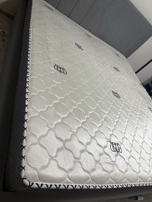 продам матрас отличного состояния