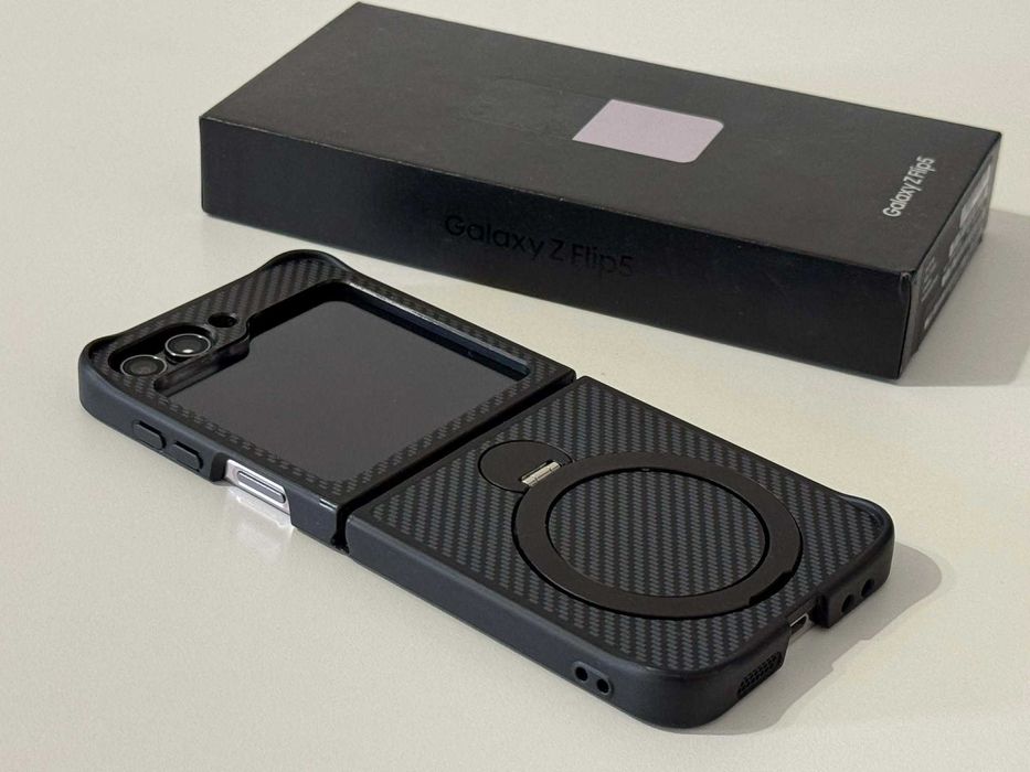 Бартер! Перфектен! Samsung Galaxy Z Flip 5 512/8GB Levender (Лилав)