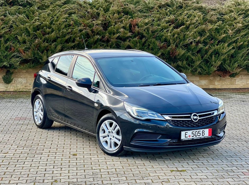 Opel Astra K 1.6 CDTI 136 CP CarPlay Scaune încalzite