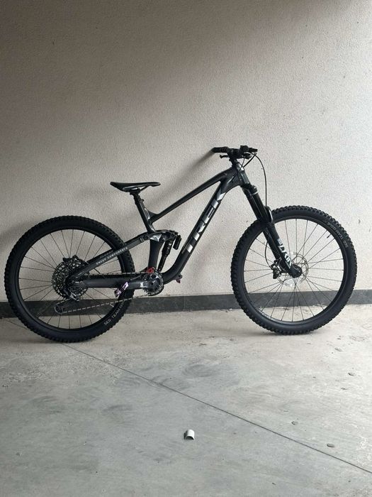Trek Slash 8 2022