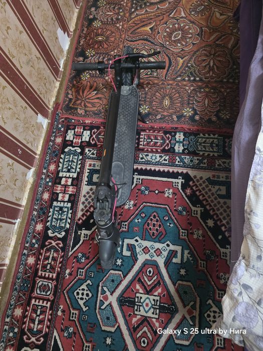 Продам Электросамокат Xiaomi