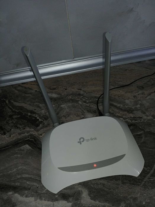 Wi-Fi Роутер TP-Link 840 n скорость 300 мб