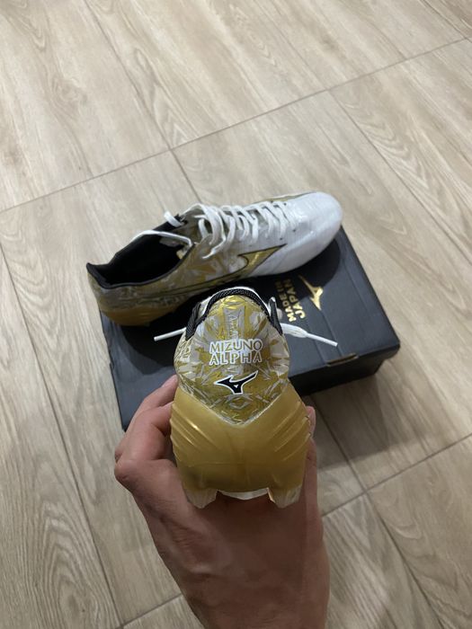 Ghete fotbal mizuno JAPAN marimea 45 si 46