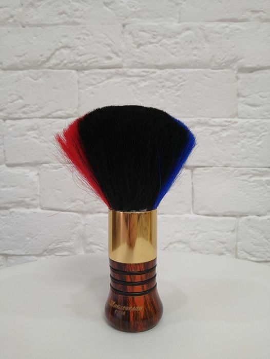 Продам или обменяю кисть для парикмахера