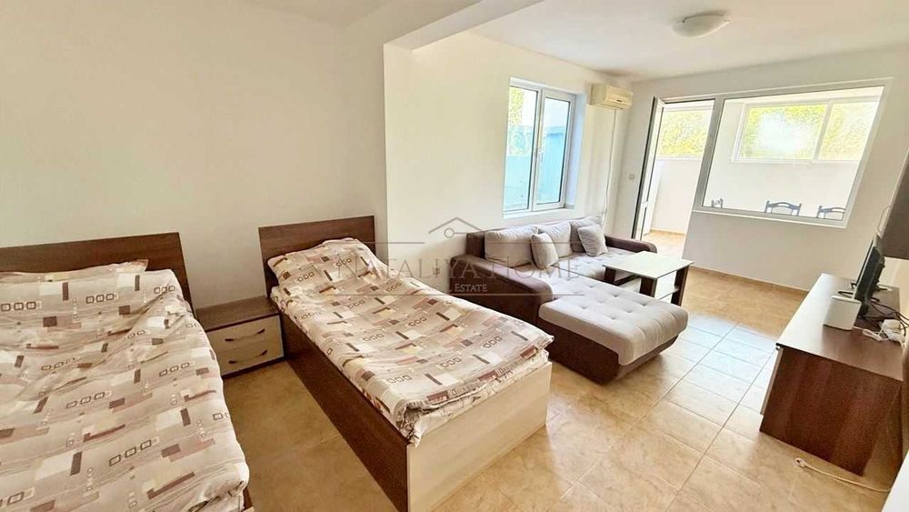 Продава се Двустаен апартамент в Созопол - 78 кв.м за 1026 €/кв.м - Снимка #2