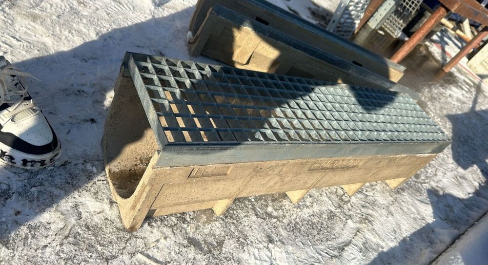Rigole din beton lichidare de stoc super preț
