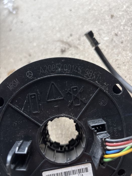 Лентов кабел мерцедес