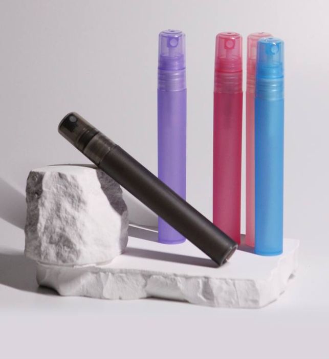 Продаем ОПТОМ флаконы из пластика.