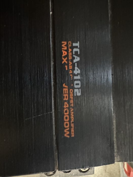 Thunder усилвател 4000 W