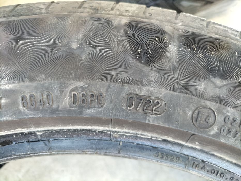 2бр. Летни гуми Continental 17 цола 225/50/17