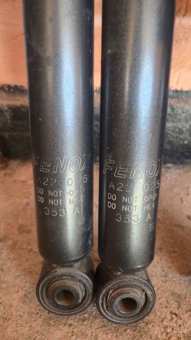 Продам амортизаторы Fenox оригинал