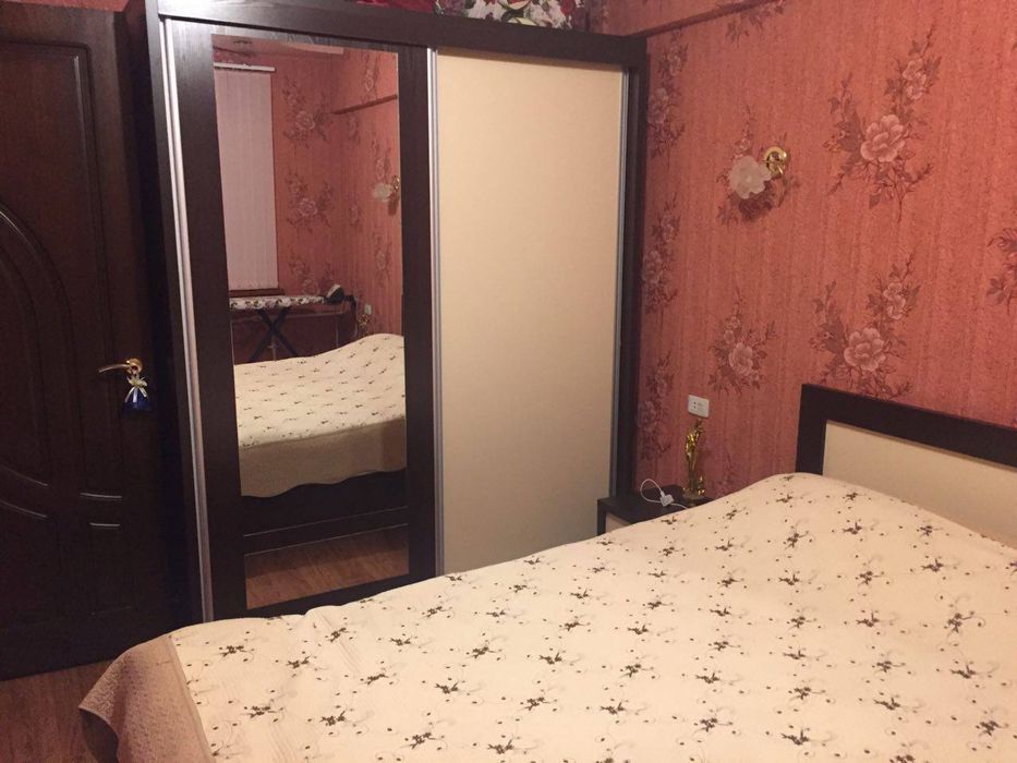 Квартира на Ц5-Финанс институт 3/4/4 общ пл 70м с обстановкой