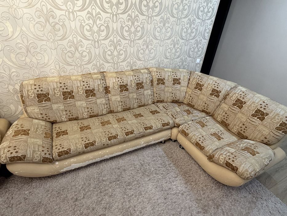 Продам диван и кресло