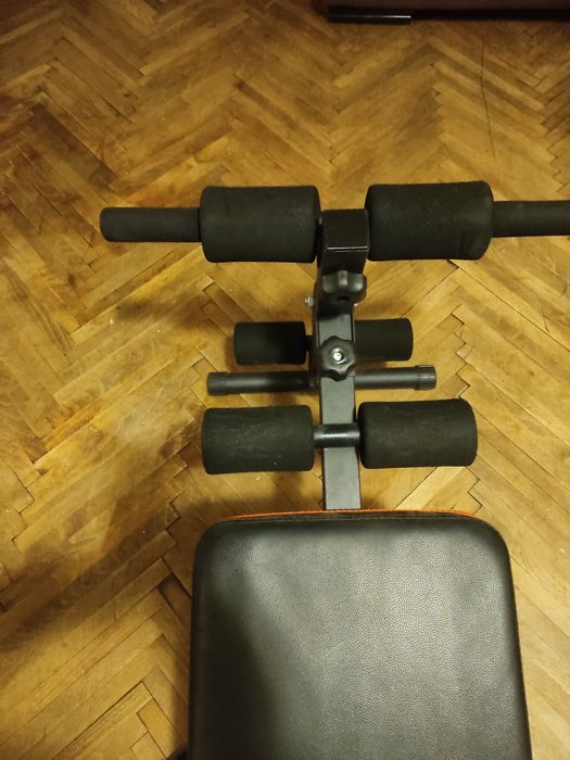 Лежанка за коремни преси