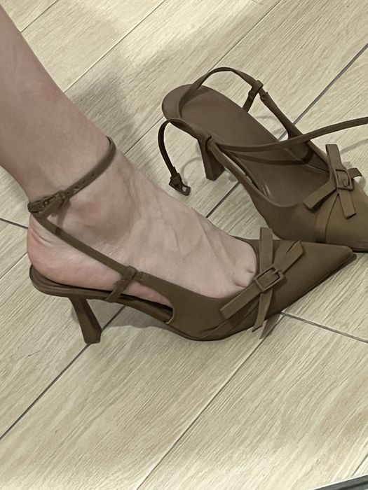Женские туфли Stradivarius